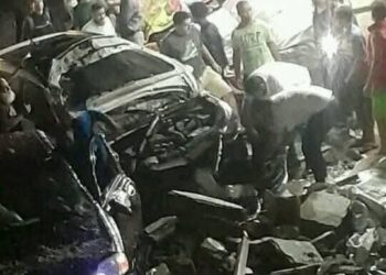 أب في الغيبوبة وطفل بلا سند..    “مصر أكتوبر” يتكفّل بعلاج مصاب عاصفة الإسكندرية