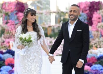 خليني في حضنك يا حبيبي.. تامر عاشور يكشف كواليس بداية علاقته بزوجته نانسي نور