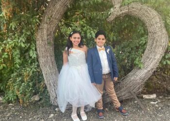 مبروك التميز.. الصورة الحقيقية يهنئ خالد وألما أنور بمناسبة النجاح والتفوق