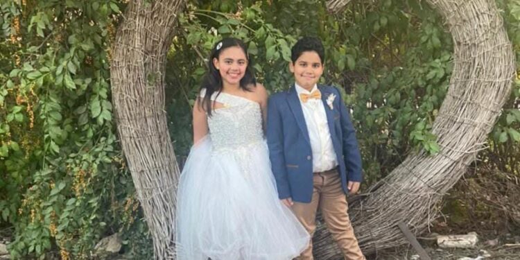 مبروك التميز.. الصورة الحقيقية يهنئ خالد وألما أنور بمناسبة النجاح والتفوق