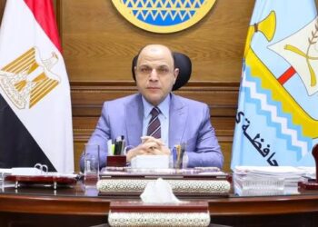 سكان منزل يستغيثون بمحافظ كفر الشيخ: مركز دسوق أصدر قرار بإزالة العقار رغم تأكيد تقارير كلية الهندسة بسلامة حالته