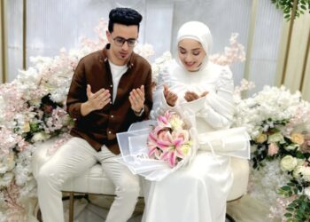 مبروك للعروسين.. قراءة فاتحة محمد عمر ونعمة علي في أجواء أسرية مبهجة