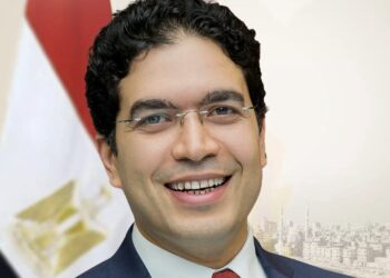 النائب ضياء الدين داود يكشف عن فساد بديوان عام محافظة دمياط: الإستيلاء على منحتين دراسيتين لصالح موظفين بالمحافظة