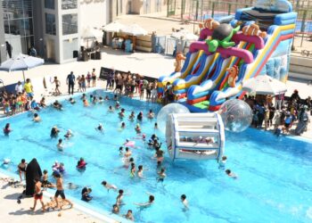 مركز التنمية الشبابية والرياضية بأكتوبر الجزيرة “٢” ينظم مهرجان للألعاب المائية وينضم لمبادرة تمكين الشباب