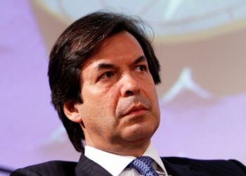 إنتيسا سان باولو تحصد جائزة أفضل مؤسسة مالية أوروبية في علاقات المستثمرين والمحللين من منصة IR Impact ميلانو