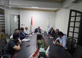 حزب المؤتمر يناقش معايير السلامة والتشغيل في المنشآت البحرية.. ويوصي بـ3 توصيات عاجلة