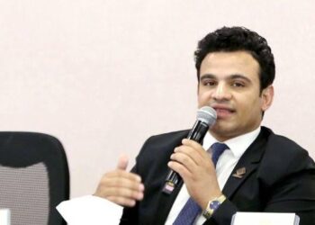 أحمد الباز يطالب بحملات أمنية لتحجيم فوضى التوك توك: كثير من سائقيه بلطجية ويتعاطون المخدرات