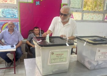 الفنان سامح الصريطي يدلي بصوته في انتخابات مجلس الشيوخ 2025 ويشيد بإقبال المواطنين