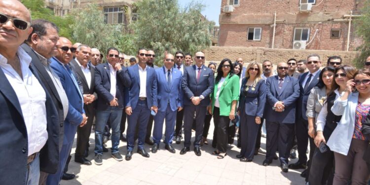 أمين تنظيم حماة الوطن يُدلي بصوته في انتخابات الشيوخ