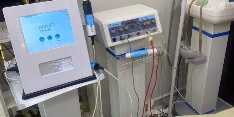 الصحة تغلق مركز “أسماء راشد” للجلدية وتجميل البشرة في الإسماعيلية لمخالفة قوانين الترخيص