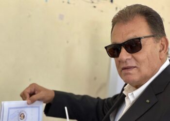 حاتم باشات يدلي بصوته في انتخابات الشيوخ ويؤكد المشاركة الشعبية تعكس وعي المصريين