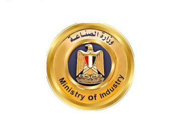 إعلامي: وزارة الصناعة أصدرت قرارات لتطوير الأثاث ولم تفعل حتى الآن