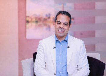 الدكتور ماهر محمود يكشف تفاصيل الجراحة التي أجرتها “أنغام” في ألمانيا