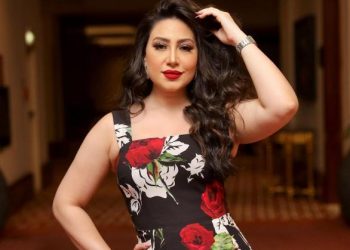 إيقاف الفنانة بوسي بمطار القاهرة لتنفيذ أحكام قضائية