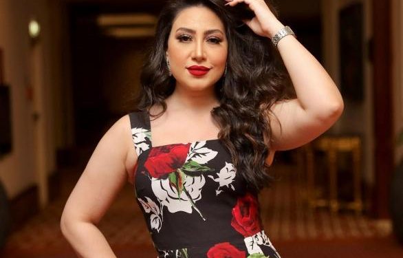 إيقاف الفنانة بوسي بمطار القاهرة لتنفيذ أحكام قضائية