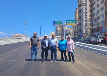 انطلاق التشغيل التجريبي لكوبري محمد نجيب ضمن خطة تطوير كورنيش الإسكندرية