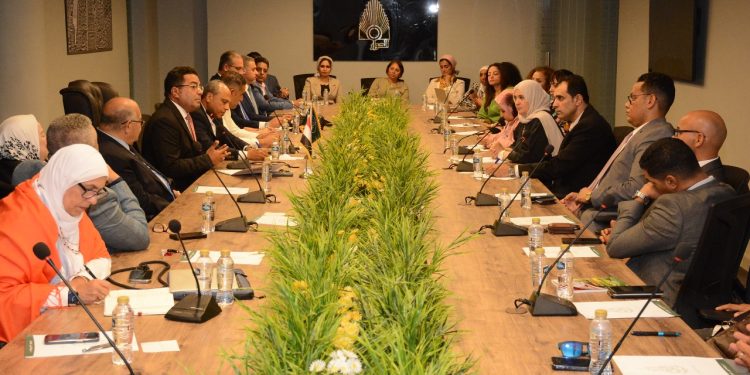 الوعي يطلق مبادرة لإعادة فتح جلسات الحوار الوطني الحزبي.. ويعلن التعاون لإعداد “مدونة سلوك” للأحزاب السياسية