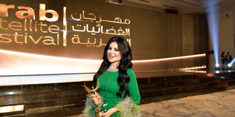 حليمة بولند تحصد لقب “الأكثر تأثيرًا على السوشيال ميديا” في الخليج بمهرجان الفضائيات العربية