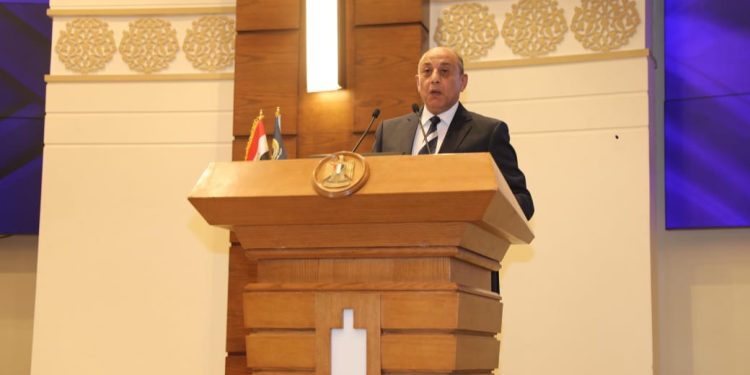 حماة الوطن يختار الفريق محمد عباس حلمي رئيسا للحزب خلفا للفريق جلال الهريدي