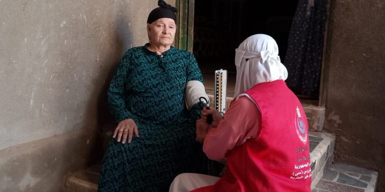 خلال 59 يومًا.. الصحة: حملة «100 يوم صحة» قدّمت 86 مليونًا خدمة طبية مجانية