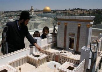 باحثة: لا وجود لهيكل سليمان أسفل الأقصى والأنفاق مخطط صهيوني لهدم المسجد