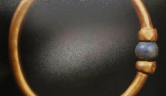 كواليس سرقة أسورة أثرية من المتحف المصري: إخفاء المعالم وإعادة صهر الذهب