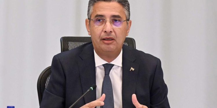 التموين تؤكد: استمرار طرح السكر وزيت الطعام على البطاقات بأسعار مدعمة.. ومخزون استراتيجي يكفي لفترات طويلة