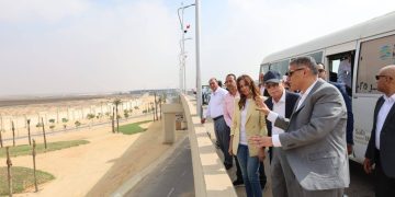مستشار الرئيس ومحافظ الجيزة يتفقدان “المتحف المصري الكبير” لوضع اللمسات الأخيرة قبل الافتتاح العالمي
