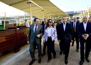 إحياء “قلب القاهرة”: رئيس الوزراء يفتتح سوق العتبة بعد تطويره بتكلفة 50 مليون جنيه