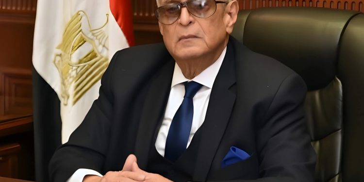 أبو شقة يهنئ رئيس الشيوخ والوكيلين .. مناخ سياسي ديمقراطي رسّخه السيسي في الجمهورية الجديدة