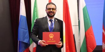 حسام عربي.. مرشح تميّزه مؤهلاته العلمية ورؤيته الواعية لخدمة المواطن