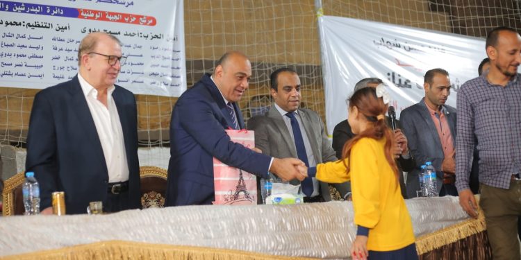 مؤتمر جماهيري لـ”الجبهة الوطنية ” بأبورجوان لدعم شريف عناني بانتخابات مجلس النواب