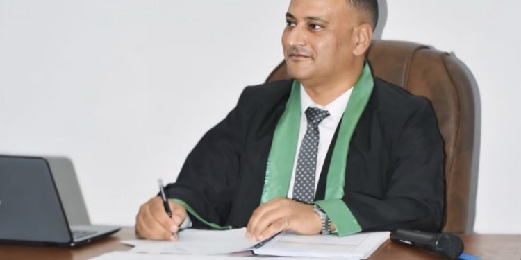 دور النقل الذكي الأخضر في تحقيق التميز المستدام بجامعة حلوان.. رسالة دكتوراة بجامعة حلوان