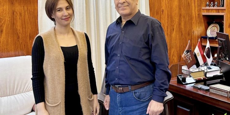 الكاتب الصحفي الكبير أحمد رفعت رئيس تحرير موقع “إيجبتك”.. وقصواء الخلالي تؤكد: نسعد بالكفاءة والاحترام   