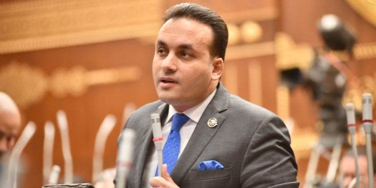 عمرو فهمي: قمة شرم الشيخ تؤكد الدور المحوري لمصر كمنبر للحوار ومقر للسلام العالمي