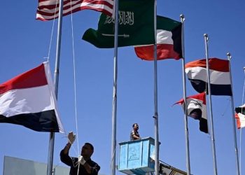 خبير علاقات دولية يكشف تفاصيل هامة عن قيادة مصر للسلام في الشرق الأوسط