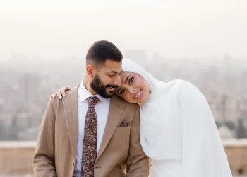 جلسة تصوير خاصة بالقلعة.. محمد هنيدي يحتفل بعقد قران ابنته فريدة