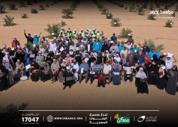 مؤسسة إكرام تختتم زراعة 70 ألف شجرة زيتون على مساحة 100 فدان بمزرعة الوقف الخيري بالفرافرة في الوادي الجديد