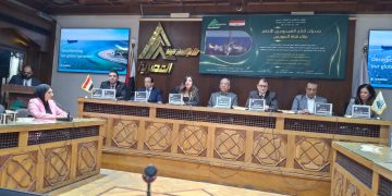 لجنة البيئة بنقابة المهندسين تُنظّم ندوة “تحديات إنتاج الهيدروجين الأخضر على قناة السويس”
