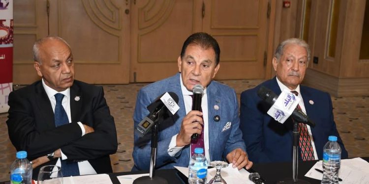 حاتم باشات يحذر من مؤامرة خطيرة تستهدف تقسيم السودان إلى خمسة أقاليم بحلول 2040