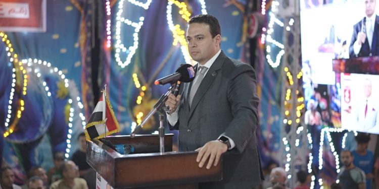 استقبال استثنائي لقيادات العدل بمدينة بقنا.. الآلاف يحتشدون لدعم مرشح الحزب محمود الضبع