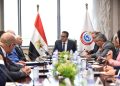وزير الصحة يبحث مع ممثلي شركة «ميريت» توطين صناعة المستلزمات الطبية في مصر
