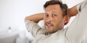 أبرزها سقوط الشعر.. تعرف على أضرار العزوبية وتأثيرها على الصحة