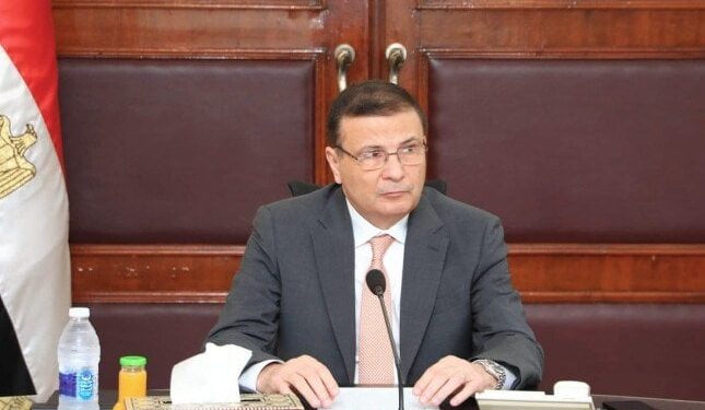 وزير الزراعة: إحالة مسؤولين بجمعيات زراعية للنيابة بتهمة إهدار المال العام والتلاعب