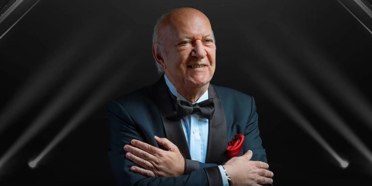 الرئيس السيسي يوجه وزير الصحة بمتابعة الحالة الصحية للفنان عمر خيرت