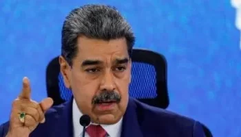 اشتباك السماء.. فنزويلا ترفض “الأوامر الاستعمارية” وتصف منشور ترامب بشأن إغلاق المجال الجوي بـ “العدواني”