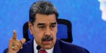 اشتباك السماء.. فنزويلا ترفض “الأوامر الاستعمارية” وتصف منشور ترامب بشأن إغلاق المجال الجوي بـ “العدواني”