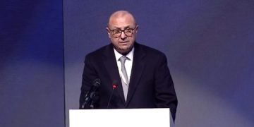 محمد سعده: سياسات قناة السويس المرنة تعزز عودة الخطوط الملاحية الكبرى وتدعم الاقتصاد المصري