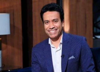 أول رد من الفنان سامح حسين على أنباء تعيينه مدرسًا بإحدى الجامعات: “لم يُعرض عليّ الأمر.. وادعم دوري كـ ‘مدرب’ في التخصص”