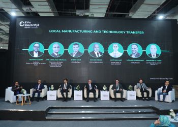 مصنع قادر يعزز دوره في توطين صناعة المركبات ويدخل بقوة مجال وسائل النقل الكهربائية